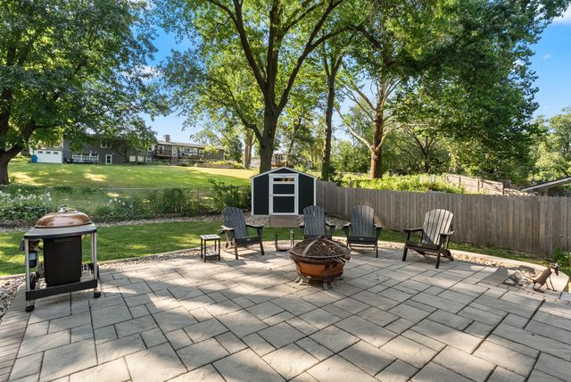 3800 SW 30th Street, Des Moines, IA 50321