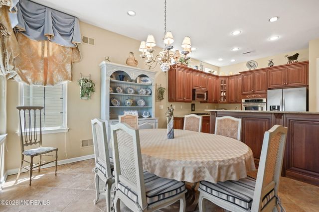 93 Country Club Drive, Monroe, NJ 08831