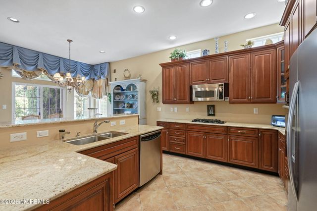 93 Country Club Drive, Monroe, NJ 08831
