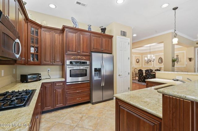93 Country Club Drive, Monroe, NJ 08831