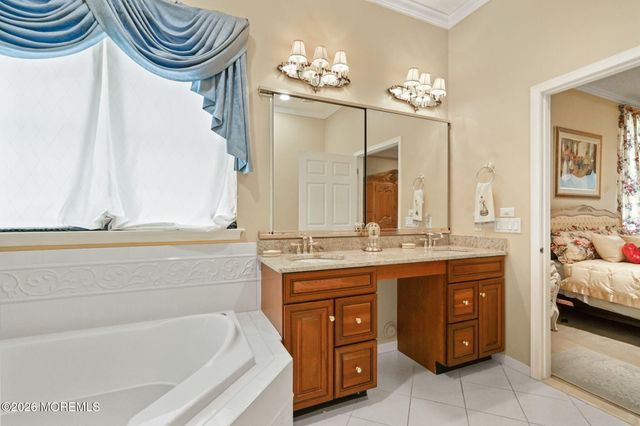 93 Country Club Drive, Monroe, NJ 08831