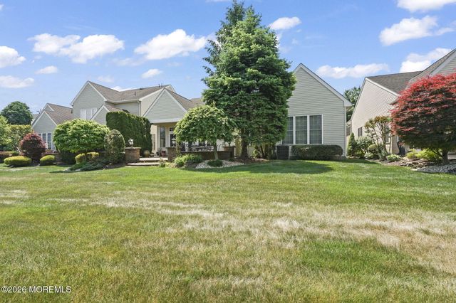 93 Country Club Drive, Monroe, NJ 08831