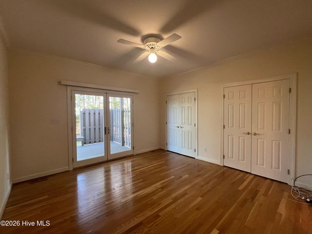 609 Cottonwood Court, Vass, NC 28394