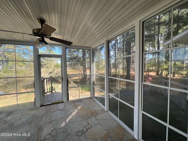 609 Cottonwood Court, Vass, NC 28394