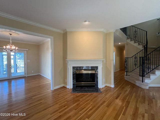 609 Cottonwood Court, Vass, NC 28394