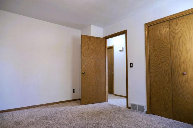 W6127 COLONIAL DRIVE, Appleton, WI 54914