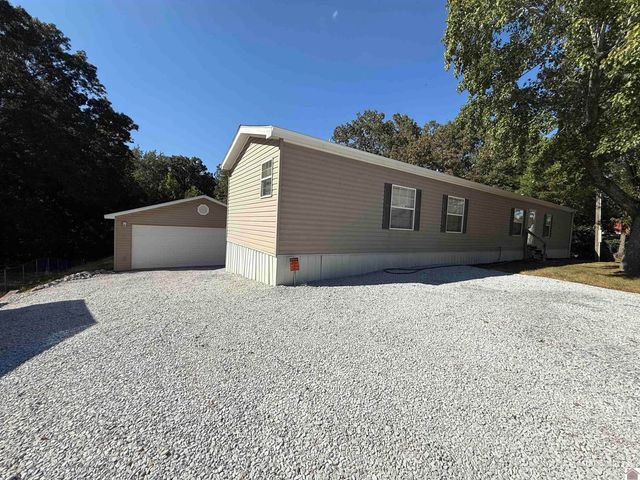 45 Drew Lane, Benton, KY 42025