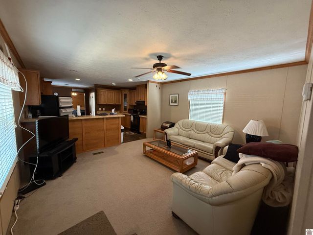 45 Drew Lane, Benton, KY 42025