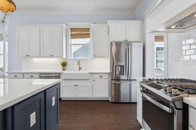 3 Mariner Pass, Galveston, TX 77554