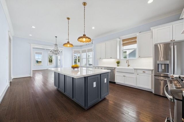 3 Mariner Pass, Galveston, TX 77554