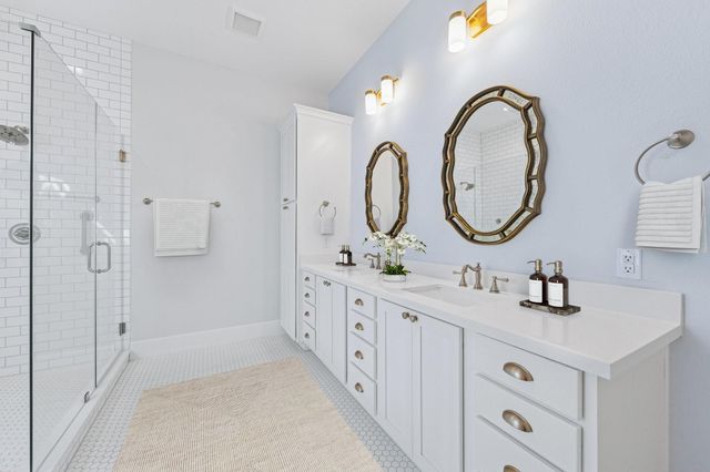 3 Mariner Pass, Galveston, TX 77554