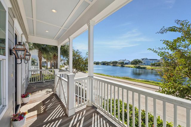 3 Mariner Pass, Galveston, TX 77554