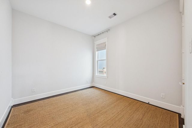 3 Mariner Pass, Galveston, TX 77554