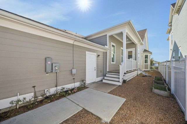 3 Mariner Pass, Galveston, TX 77554