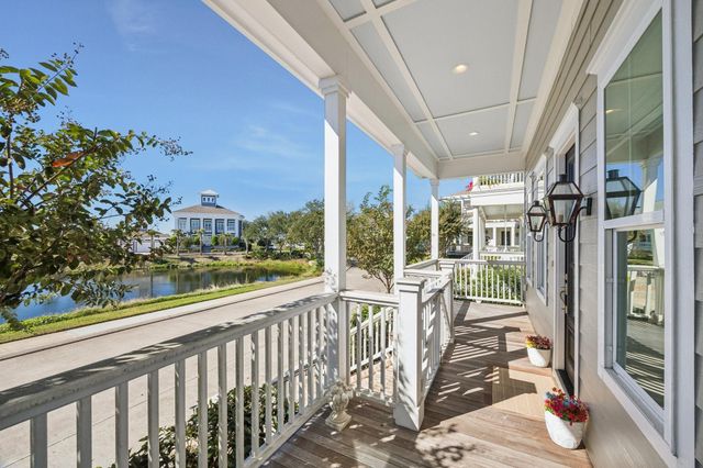 3 Mariner Pass, Galveston, TX 77554