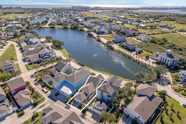 3 Mariner Pass, Galveston, TX 77554