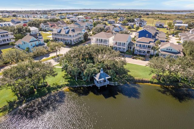 3 Mariner Pass, Galveston, TX 77554