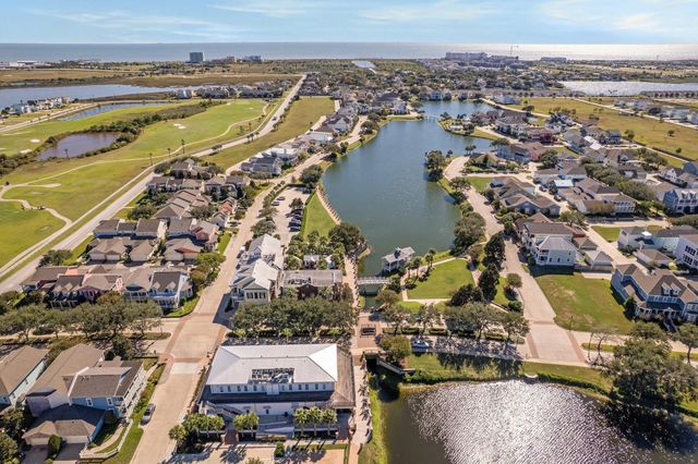 3 Mariner Pass, Galveston, TX 77554