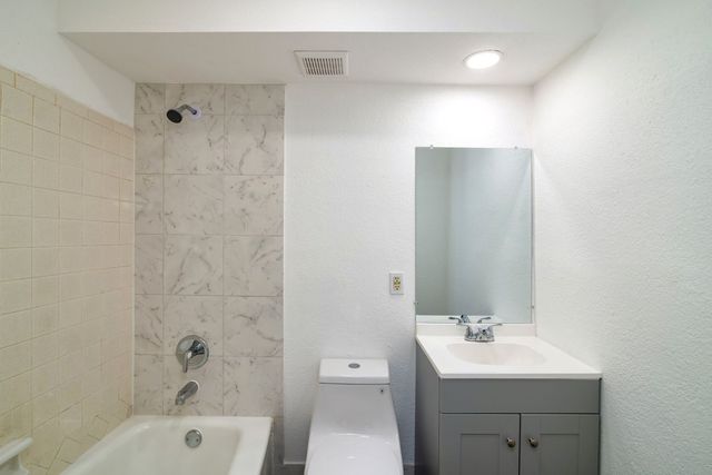 811 S Mesquite Street 02, Arlington, TX 76010