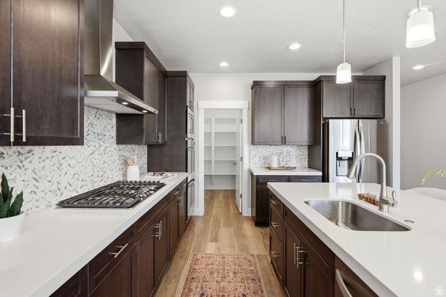 3518 E BRETON LN, Cottonwood Heights, UT 84093