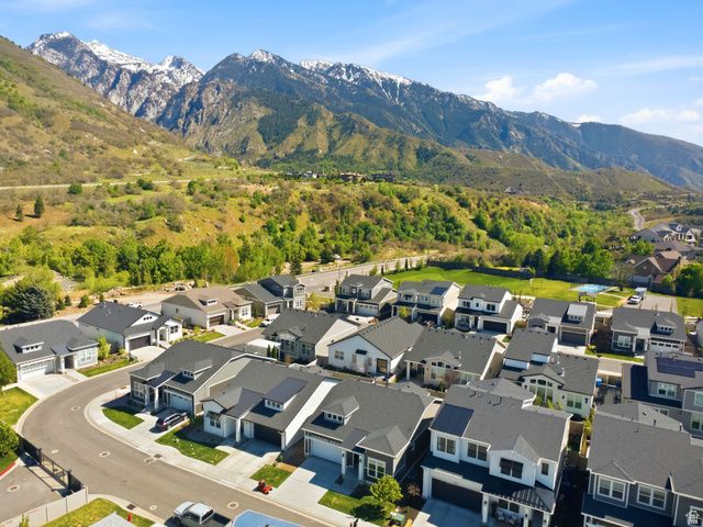 3518 E BRETON LN, Cottonwood Heights, UT 84093