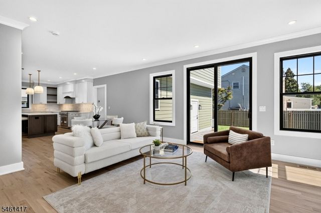 1978 Grand St, Scotch Plains Twp., NJ 07076