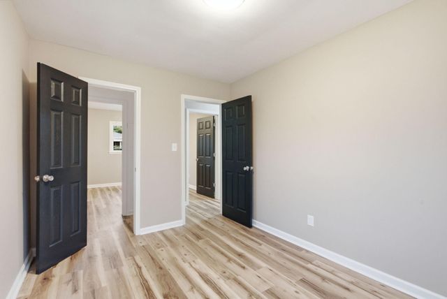 737 Greenbriar Drive, Harrodsburg, KY 40330