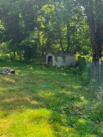 2267 Leatherwood Rd, Stewart, TN 37175