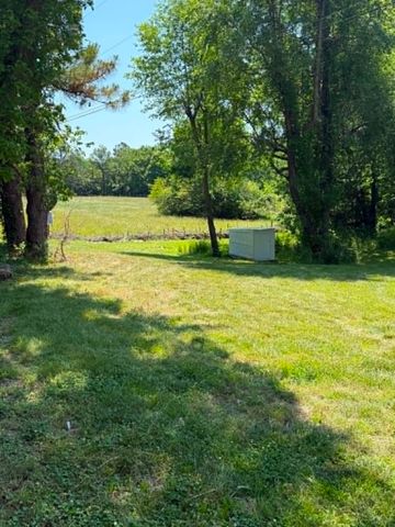 2267 Leatherwood Rd, Stewart, TN 37175