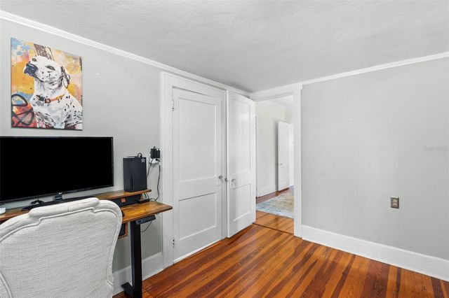 205 12TH AVENUE N, St Petersburg, FL 33701