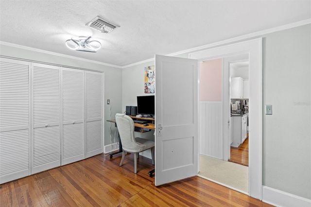 205 12TH AVENUE N, St Petersburg, FL 33701