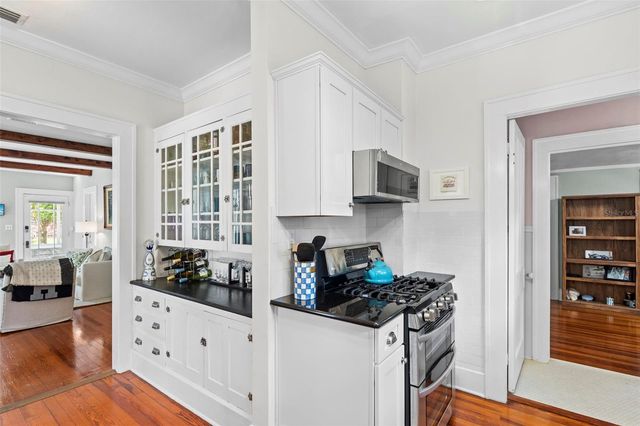205 12TH AVENUE N, St Petersburg, FL 33701
