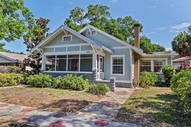 205 12TH AVENUE N, St Petersburg, FL 33701