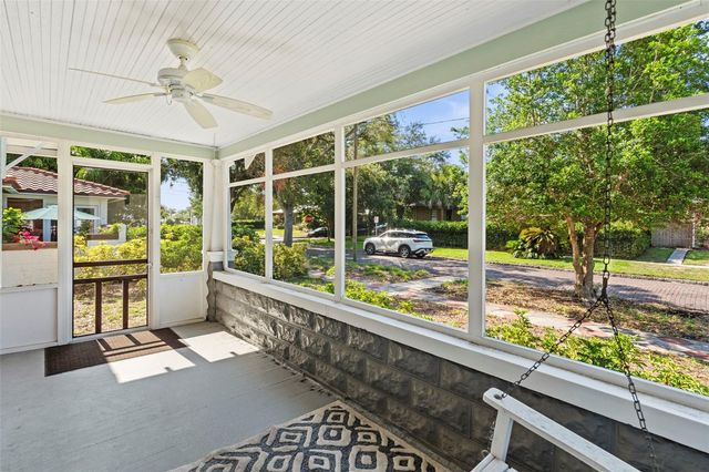 205 12TH AVENUE N, St Petersburg, FL 33701