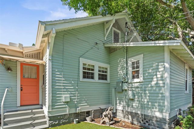 205 12TH AVENUE N, St Petersburg, FL 33701