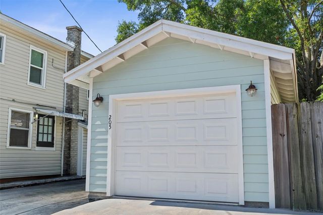 205 12TH AVENUE N, St Petersburg, FL 33701