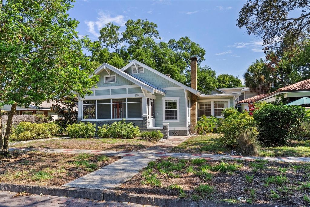 205 12TH AVENUE N, St Petersburg, FL 33701