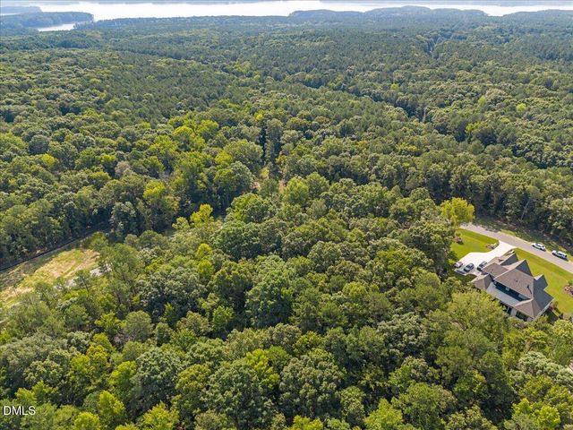 93 Firefly Overlook Road, Pittsboro, NC 27312