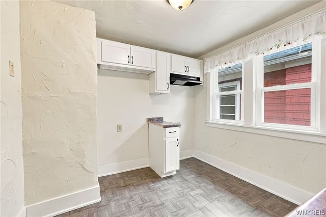 92 Victoria Avenue, Buffalo, NY 14214