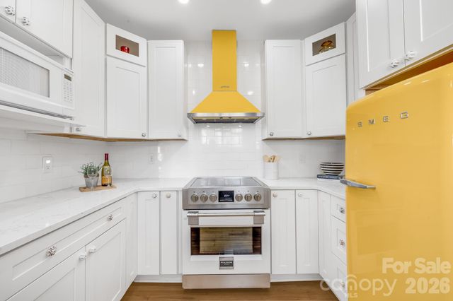 174 Dorchester Avenue, Asheville, NC 28806