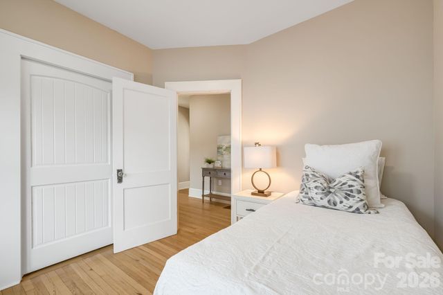 174 Dorchester Avenue, Asheville, NC 28806