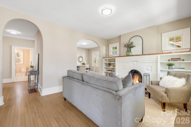 174 Dorchester Avenue, Asheville, NC 28806