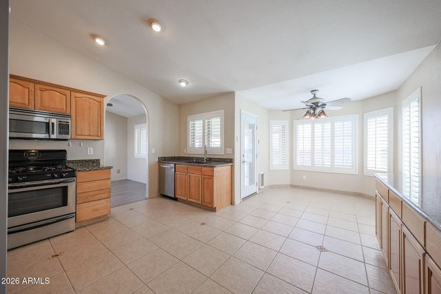 12759 N 86TH Lane, Peoria, AZ 85381