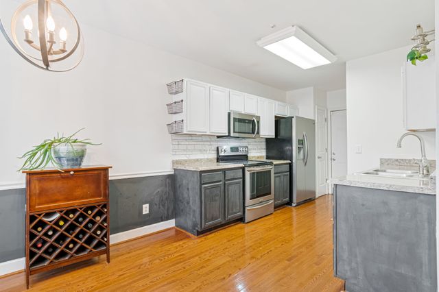 1032 Meandering Way, Franklin, TN 37067