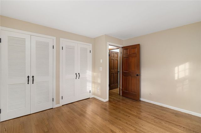 350 Essex Road, North Kingstown, RI 02852