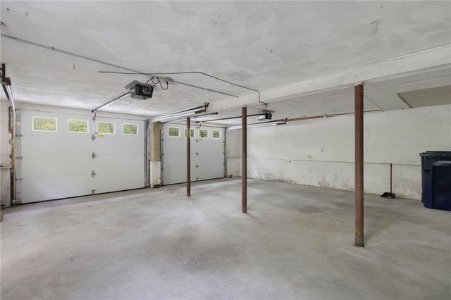 350 Essex Road, North Kingstown, RI 02852