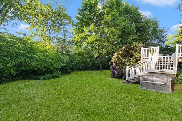 350 Essex Road, North Kingstown, RI 02852