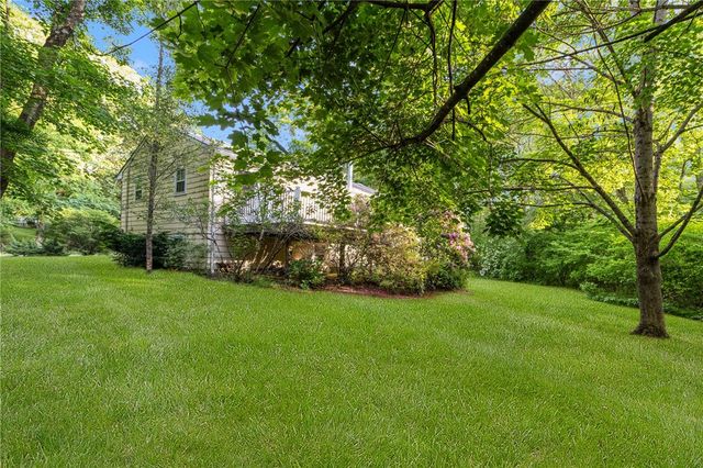 350 Essex Road, North Kingstown, RI 02852