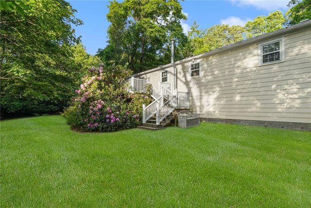 350 Essex Road, North Kingstown, RI 02852