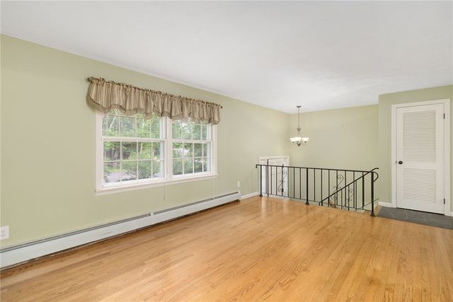 350 Essex Road, North Kingstown, RI 02852